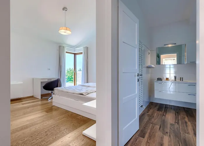 Terra Rossa By Interhome