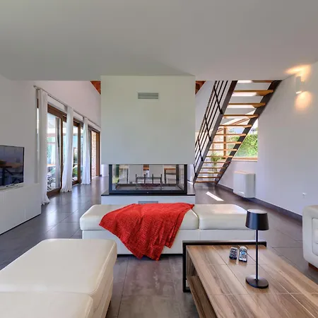 Terra Rossa By Interhome 别墅
