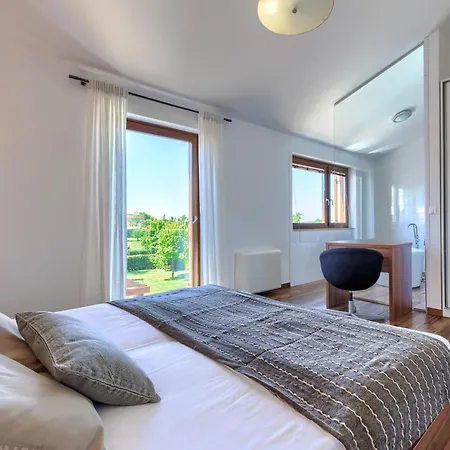 Terra Rossa By Interhome Vila