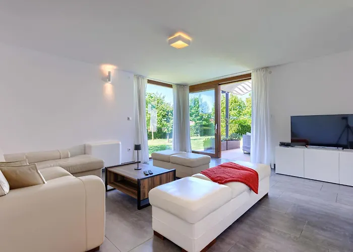 Terra Rossa By Interhome